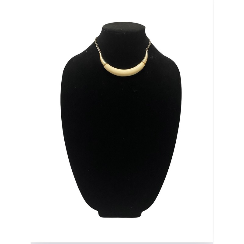 Crescent Shaped Choker Necklace Womens Vintage 1990’s Jewelry 13.5 Inch Long