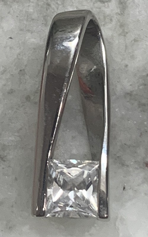 VTG Elegant Silvertone Solo Twist~Clear Cubic Zirconia Solitaire Classic Beauty