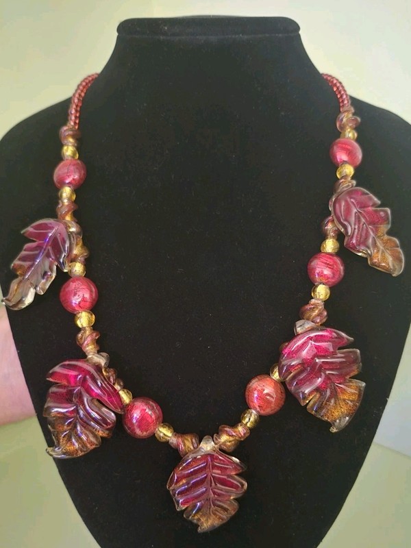 Vintage Red & Gold Glass Leaf & Glass Beaded Necklace W/ Gold Tone Leaf Clasp gallery