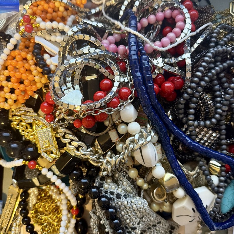 1 - 2 LB Mixed Jewelry LOT Modern and Vintage ALL WEARABLE Bulk LOT