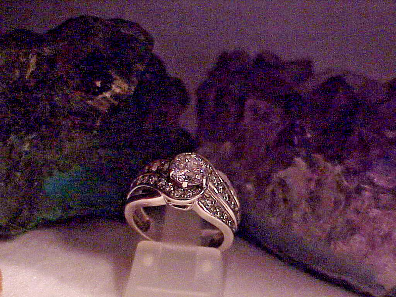 VintageSterling 2.00ct Crystal Solitaire Ring Crossover Sz 6 2 row 4.7Gr Clean gallery