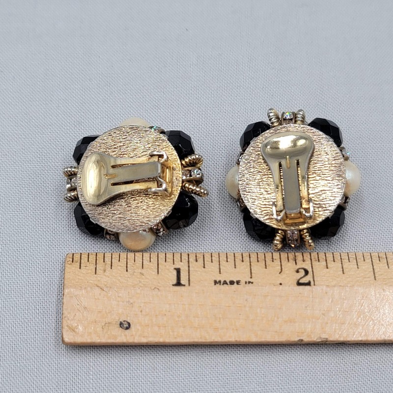 Vintage Black White Bead Rhinestone Clip on Earrings Gold Plated Drop 1.25" gallery