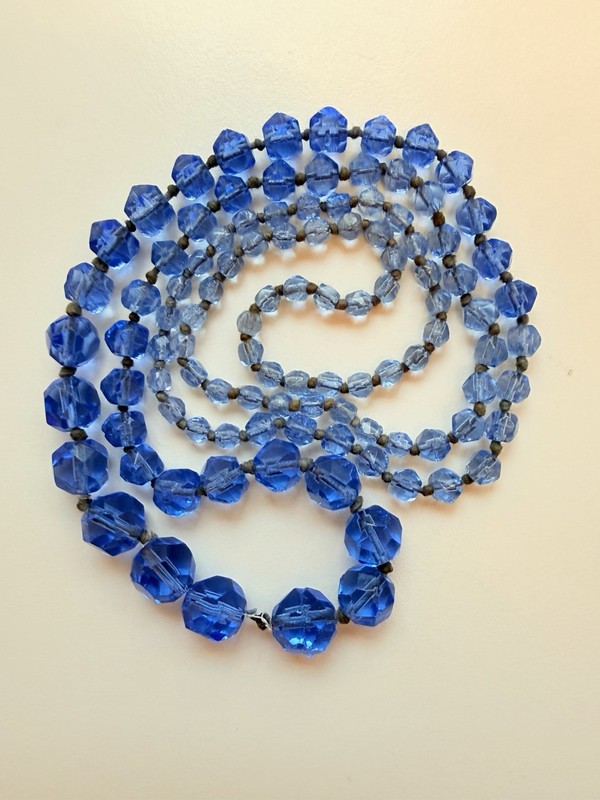 Vintage Czech Blue Graduated Faceted Glass Bead Necklace AS IS (3322)
