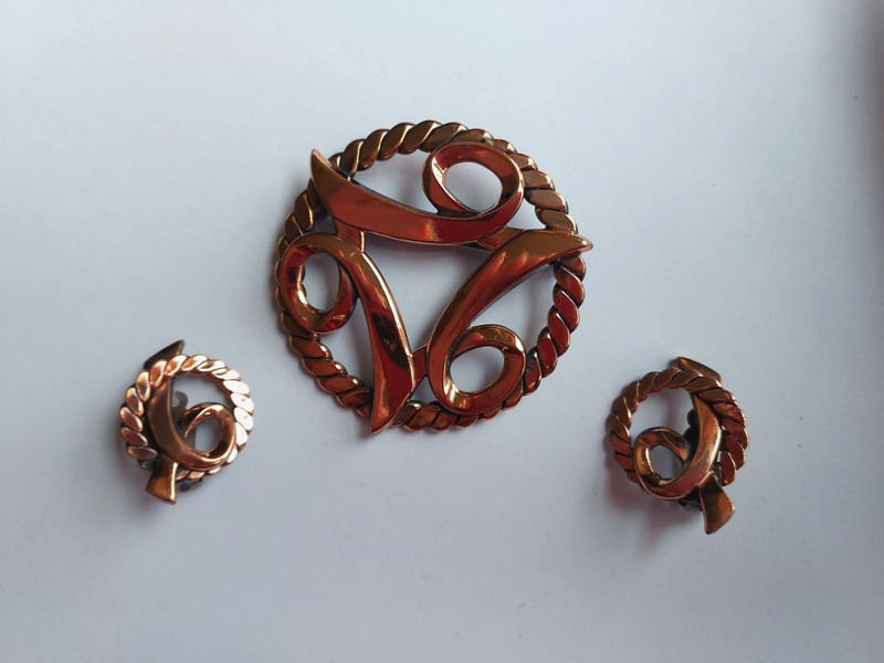 Copper Jewelry Set Modernist Pin Earrings Mid Century Abstract Design Vintage