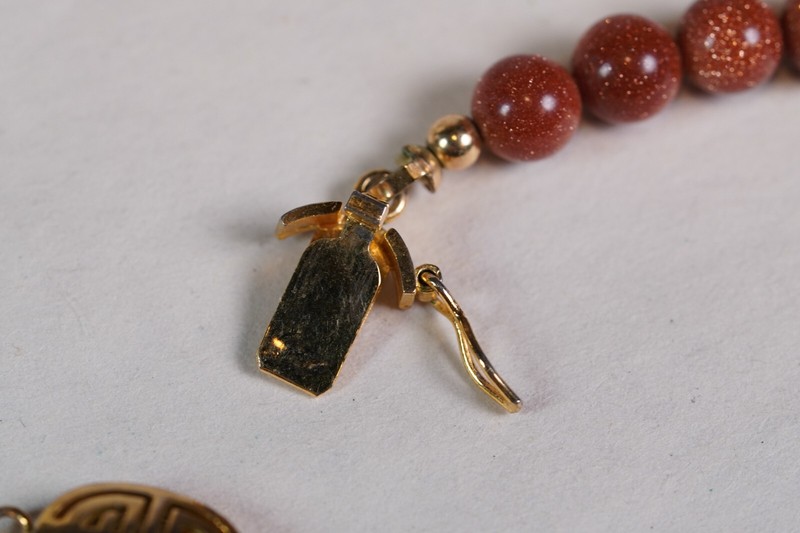 Gold Stone Round Beaded Necklace Gold Tone 21" Unbranded 8mm & 6mm Vintage gallery