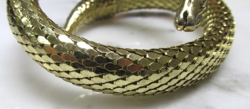 Gold Tone Mesh Snake Design Wrap Bracelet ~ 59grams ~ 2-F308 gallery