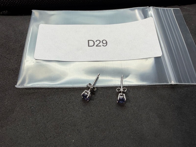 0.61g Vintage Sterling Silver 925 Earrings Round Blue Faceted Studs M gallery