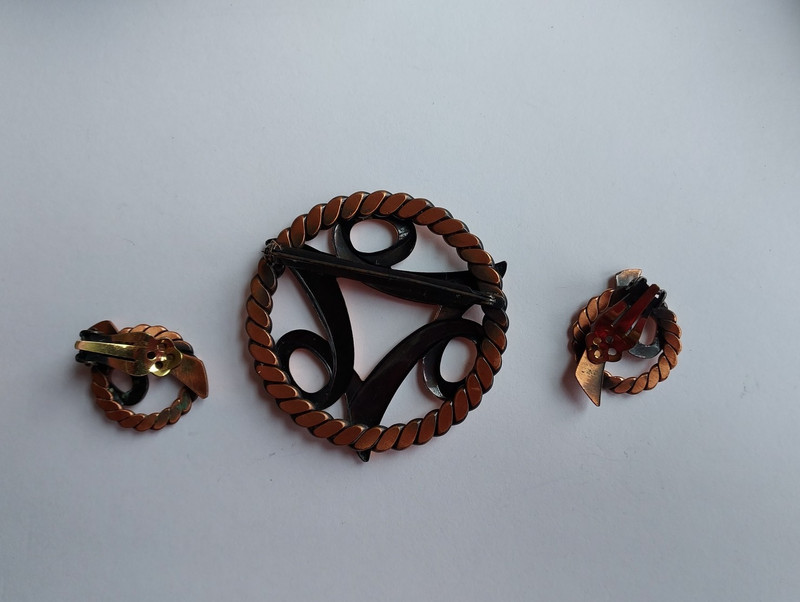 Copper Jewelry Set Modernist Pin Earrings Mid Century Abstract Design Vintage gallery