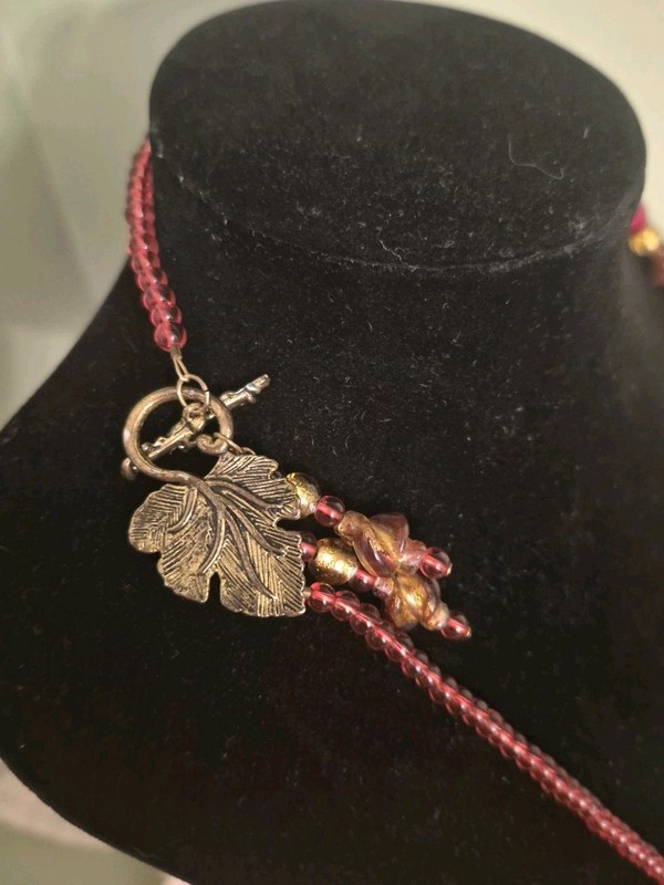 Vintage Red & Gold Glass Leaf & Glass Beaded Necklace W/ Gold Tone Leaf Clasp gallery