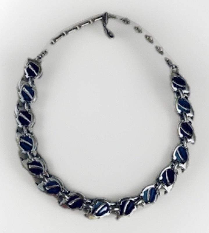 Vintage Estate Deep Blue Thermoset Link Necklace Rhinestones 16” Nape Unique gallery