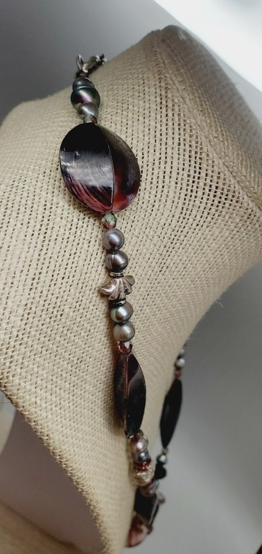 Vintage purple and Clear glass Leaf beads w/silvertone metal necklace 18 "te02 gallery