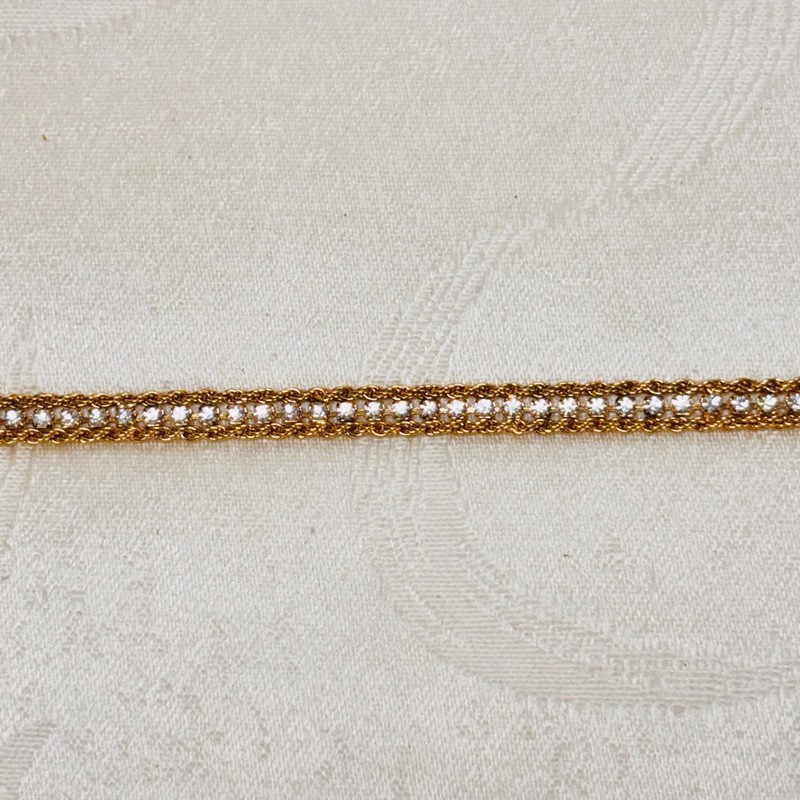 BRACELET vintage rhinestone goldtone metal rope edged fold over clasp 6 3/4" c gallery