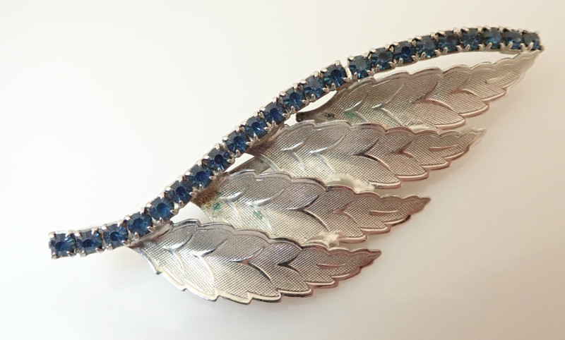 Vintage 2 7/8" Blue Rhinestone Leaf Silver Tone Brooch Pin gallery
