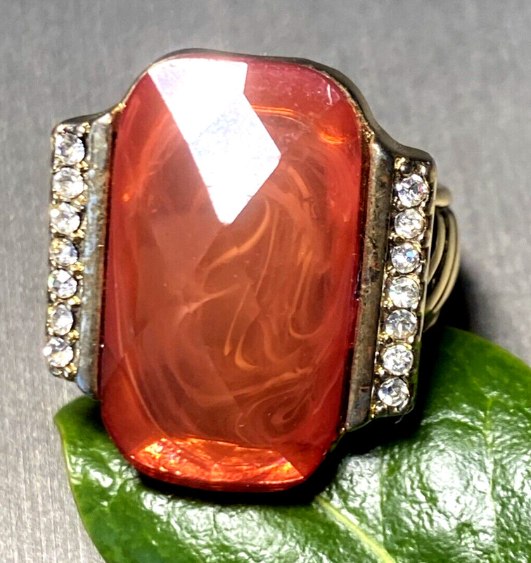 Vintage Cocktail Cable Ring Estate Jewelry Pre-owned Pink Lucite Cryst Size 7.75