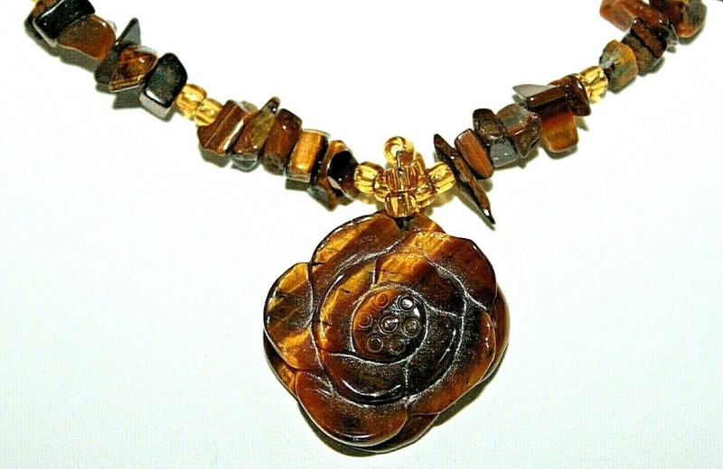 Natural Tigers Eye Gemstones Hand Carved Flower Pendant Necklace 20″ 46 Grams