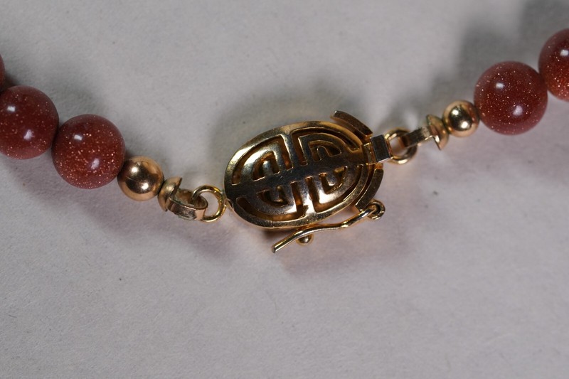 Gold Stone Round Beaded Necklace Gold Tone 21" Unbranded 8mm & 6mm Vintage gallery