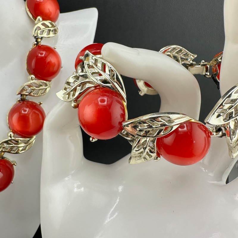 Vintage Moonglow Thermoset Necklace Bracelet Set Cherry Red Gold Tone Leaves gallery