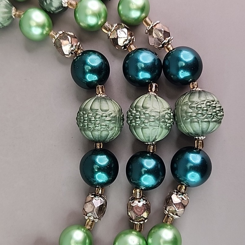 Vintage Beaded Necklace Green Triple Layered Acrylic Japan Choker 16" gallery