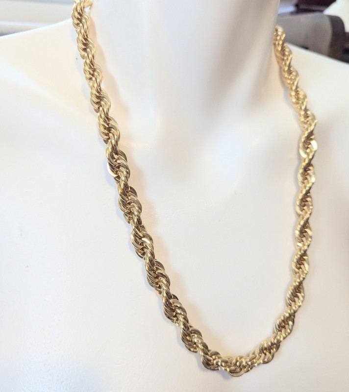 Vtg Signed NAPIER 9mm Thick 24" Rope Chain Necklace 140gr Gold Tone gallery