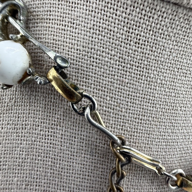 Vintage Kramer Necklace Gold Tone Acrylic Rhinestone 14”READ gallery