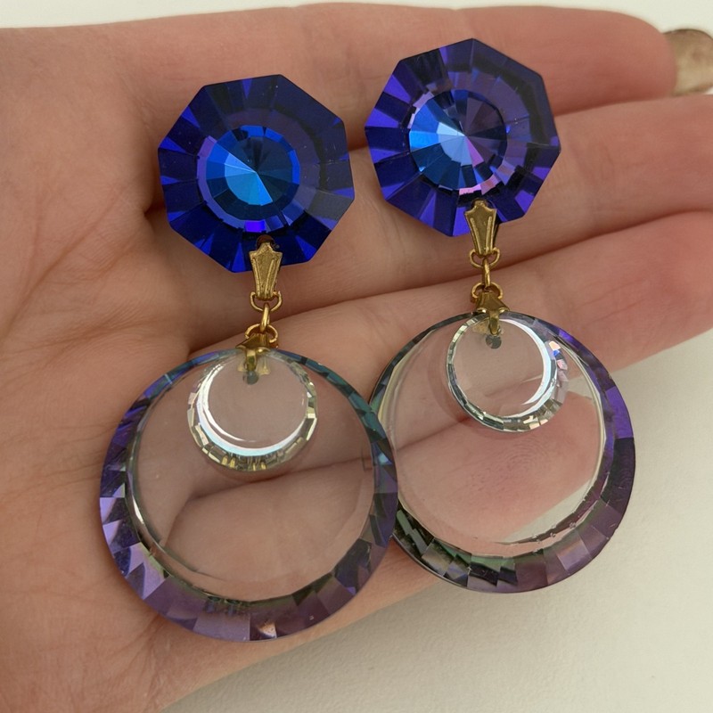 Vintage Purple Blue Crystal Round Faceted Statement Pierced Dangle Earrings 2″