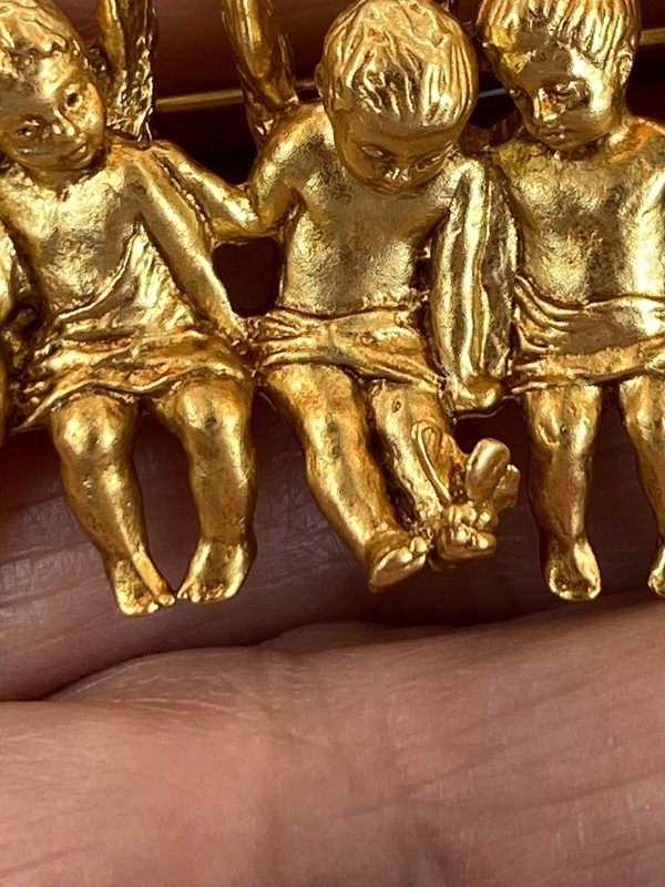 I Am Edgar Berebi My All In A Row Angel child Vintage Brooch pin jewelry 24kplat gallery