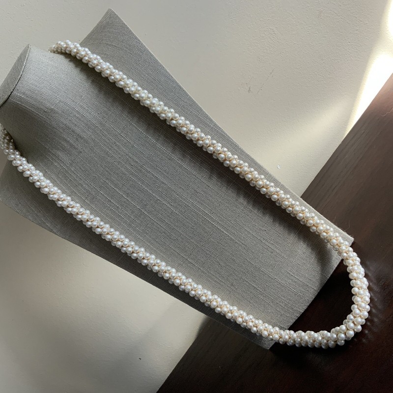 Chunky vintage woven faux pearl rope continuous bead necklace