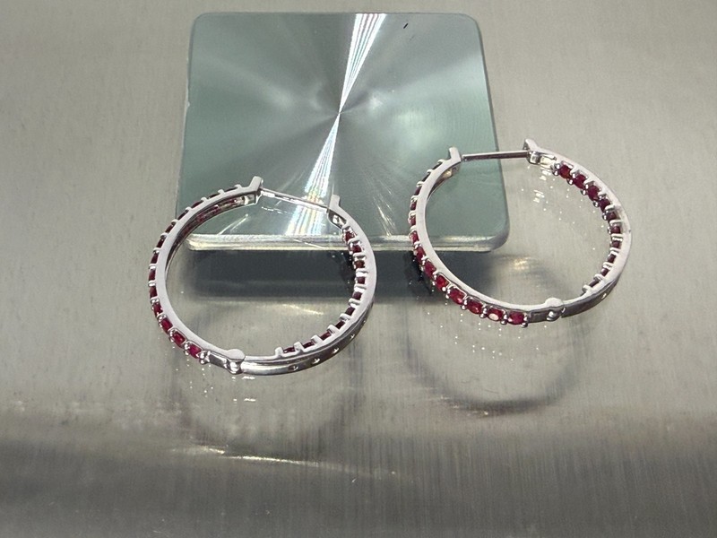 Ralf Plat Choice o Precious Gemstone inside Out Hoop Earrings Mozambique Ruby 1″
