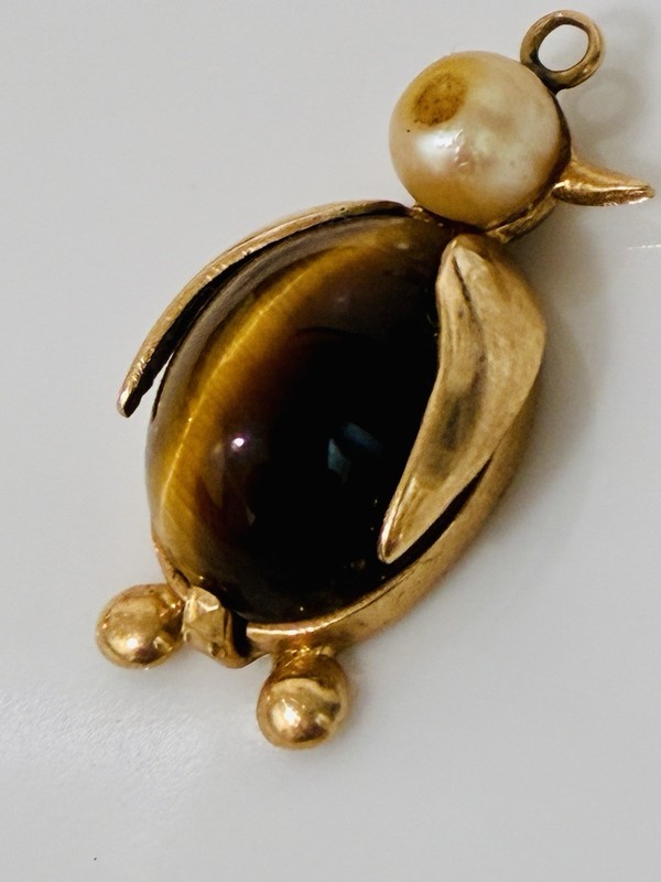 Vintage 10k Yellow Gold Penguin Tigers Eye Accent Pendant gallery