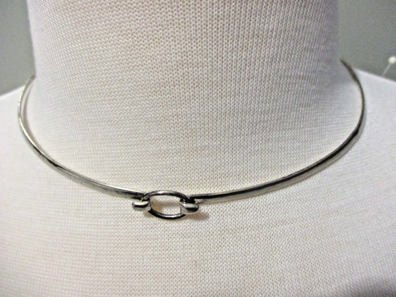 VINTAGE ARUO DESIGNED STERLING OMEGA ±16” CHOKER NECKLACE,16.4 Grams gallery