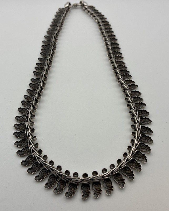 2001 925 Sterling Silver Treasures Of India 17 1/2” Scroll Drop Necklace J86094 gallery