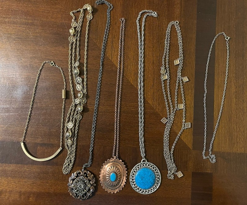 Vintage MCM Pendant Necklaces Fashion Jewelry Lot Of 7 Gold /Silver Tone Copper
