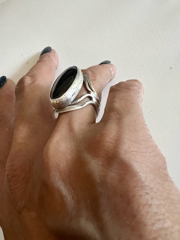 Vintage 90s Sterling Silver .925 Ring Oval Onyx Stone Size 7 gallery