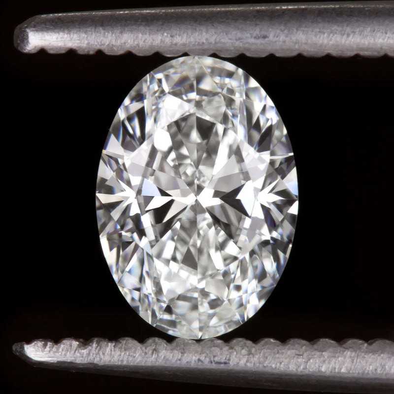 1 CARAT LAB CREATED DIAMOND F VS2 IGI CERTIFIED OVAL SHAPE CUT LOOSE ENGAGEMENT