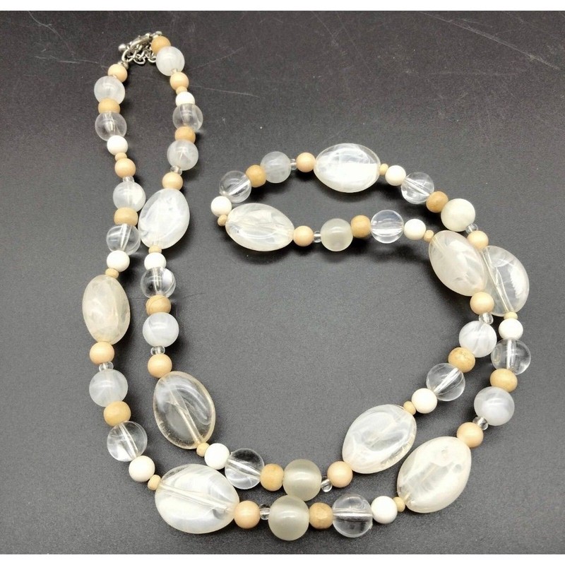 White Beige Acrylic Chunky Necklace gallery