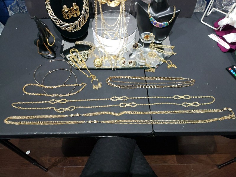 Large lot collection 1970-80s Unsigned Sarah Coventry Jewelry Necklaces earrings gallery