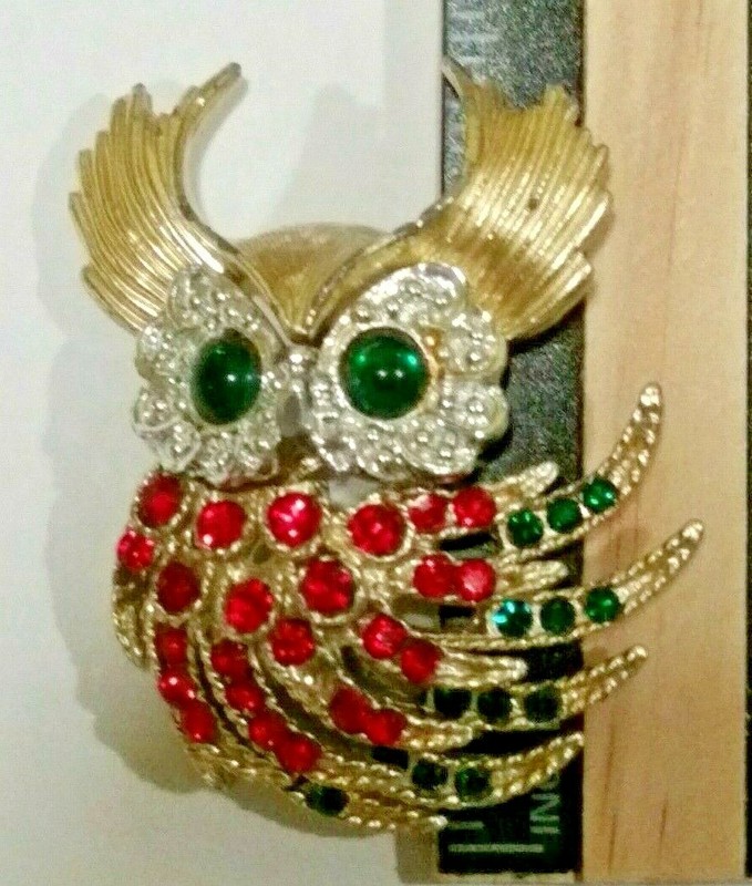 Vintage Great Horned Owl Brooch Pin Rhinestone Adorned Costume Estate Jewelry gallery
