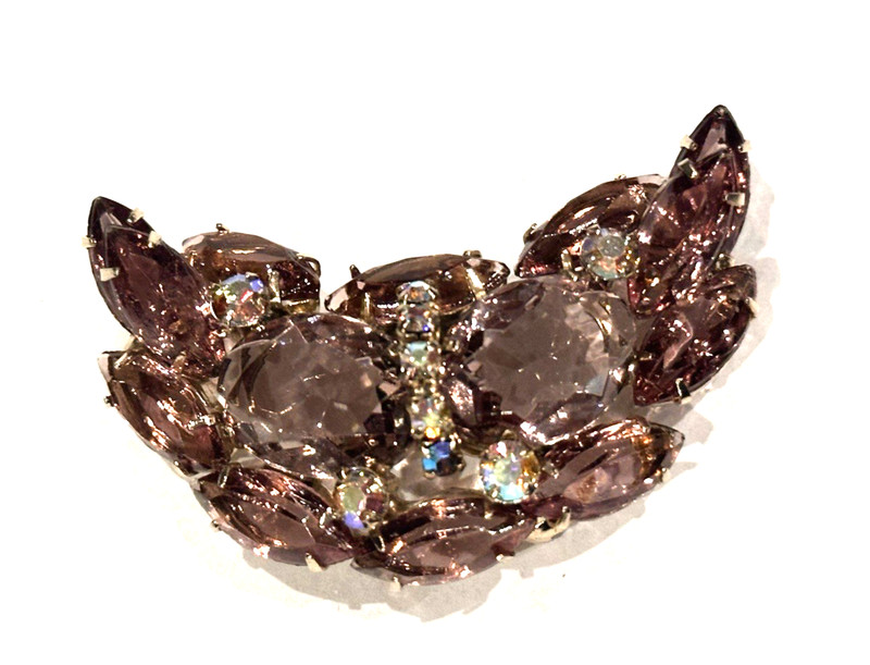 JULIANA VINTAGE 2.25″ CRESCENT AURORA BOREALIS PURPLE RHINESTONE PIN BROOCH EUC