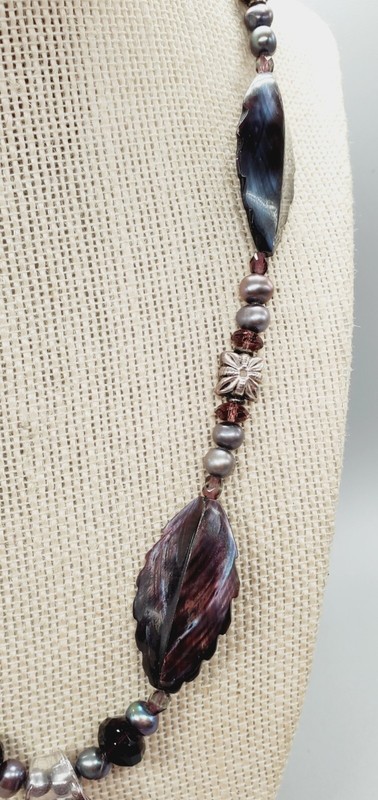Vintage purple and Clear glass Leaf beads w/silvertone metal necklace 18 "te02 gallery