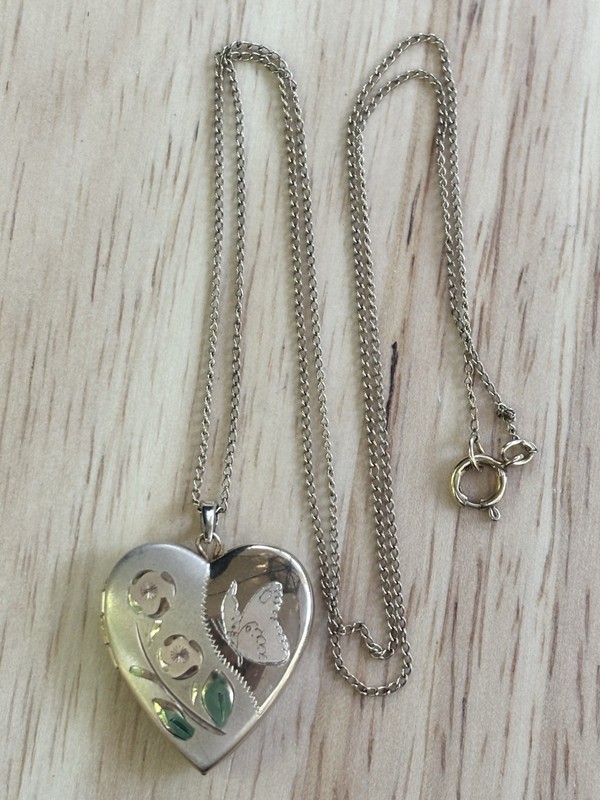 Vintage 14K Gold Filled Heart Locket Butterfly Floral Necklace 18” Chain gallery