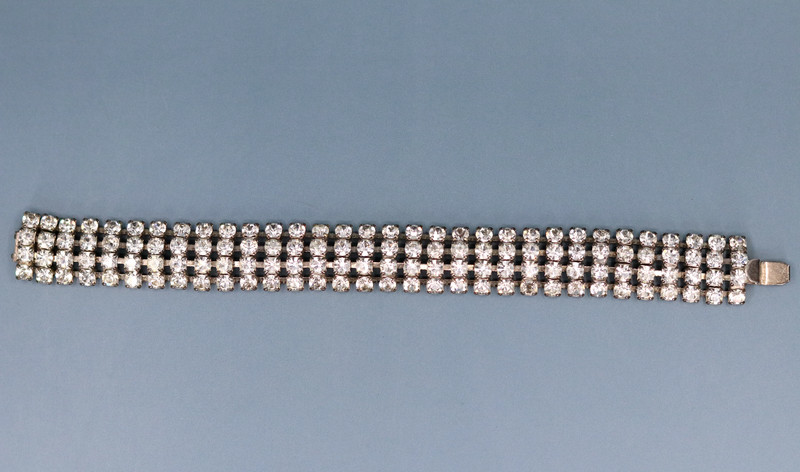 vintage rhinestone bracelet four strand faceted round stones silver tone 7″