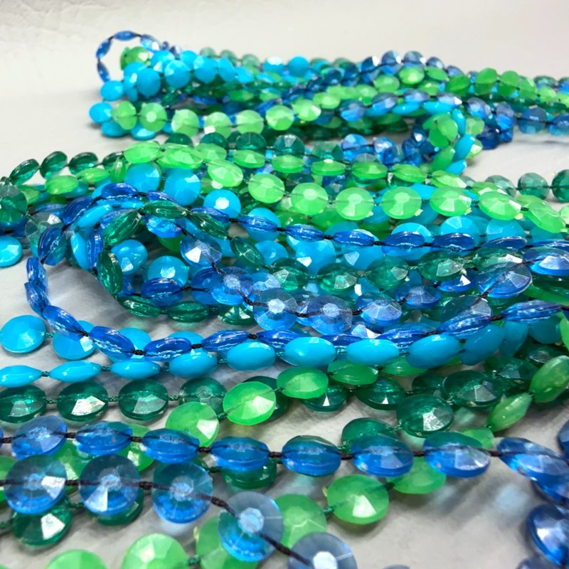 Vintage Plastic Beaded Necklace Blue Green Flapper 50″