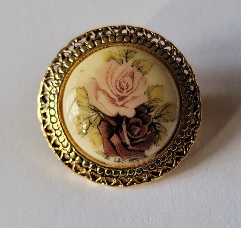 Vintage Red Pink Rose Flower Bouquet Gold Tone Fillgree Brooch Pendant