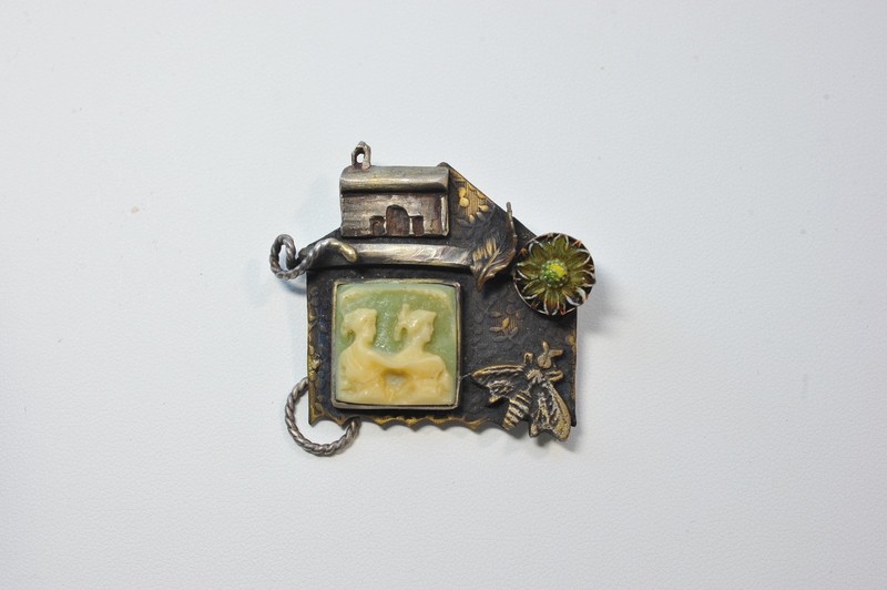 Vtg BROOCH Artisan signed unique flower bug bee cameo - interesting piece gallery