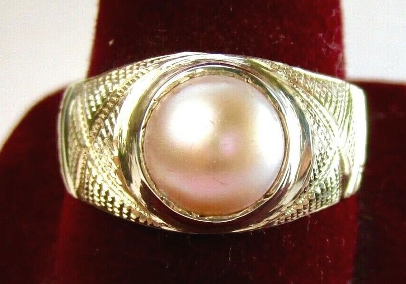Beautiful 925 Sterling Silver Ring,Studded With 9 mm Pinkish Pearl, Size V 1/2