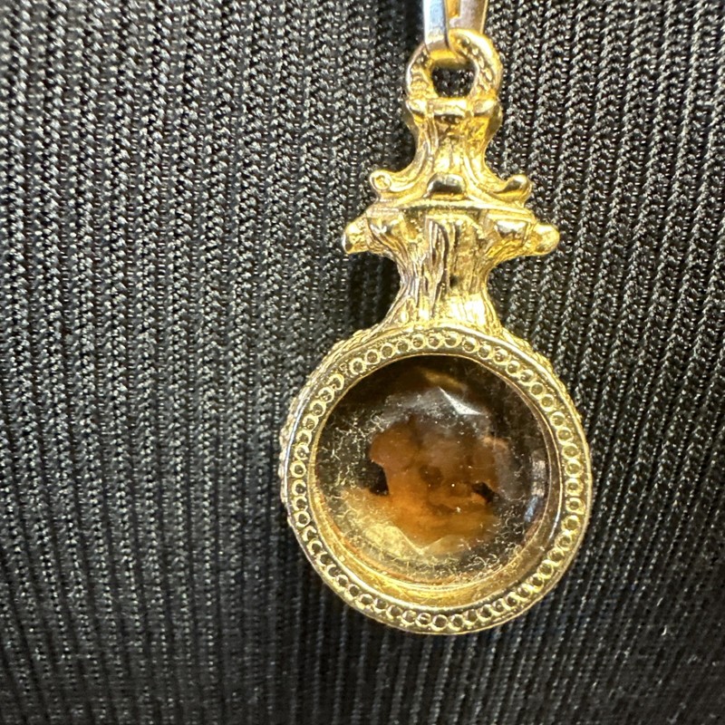 VTG 1950'S GOLDETTE NY BROWN GLASS INTAGLIO CAMEO PENDANT NECKLACE VICTORIAN gallery