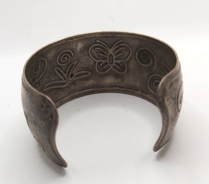 Vintage Ethnic Mixed Metal Cuff Bracelet Butterfly & Spiral Chased Folk Art Bang gallery