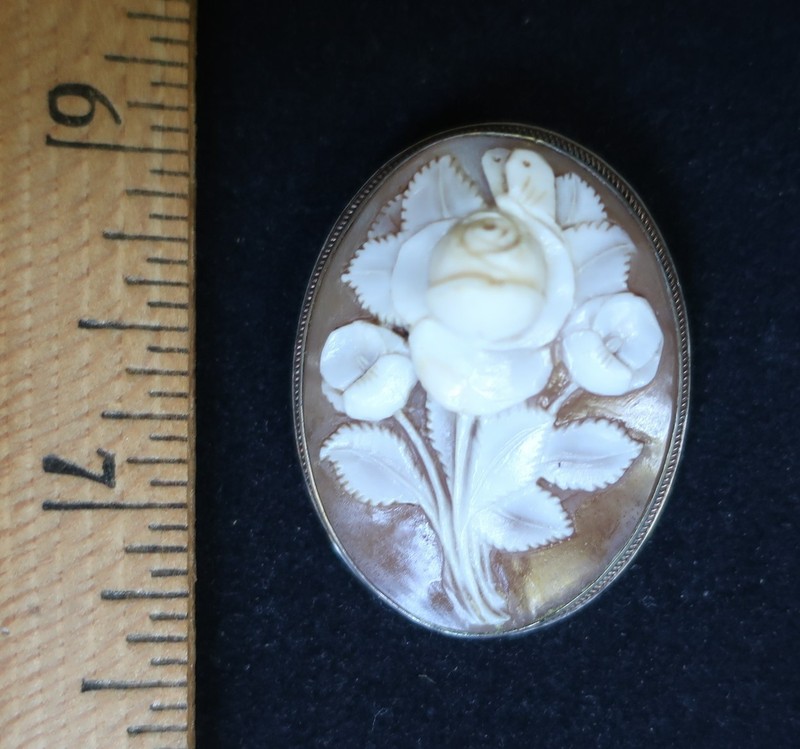 Vintage Sardonix Shell Flower Bouquet Cameo Brooch Pendant 900 Silver Frame gallery
