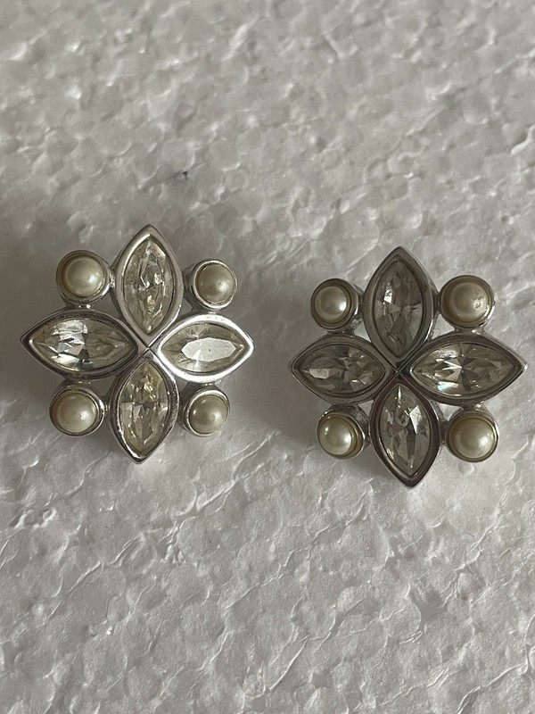 Rare Signed SAL Swarovski Faix crystals and pearl pierced stud earrings vintage gallery