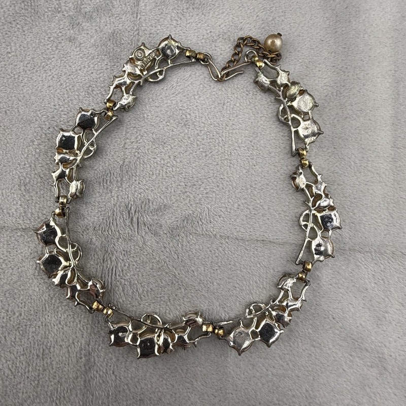 Vintage Kramer Necklace Gold Tone Acrylic Rhinestone 14”READ gallery